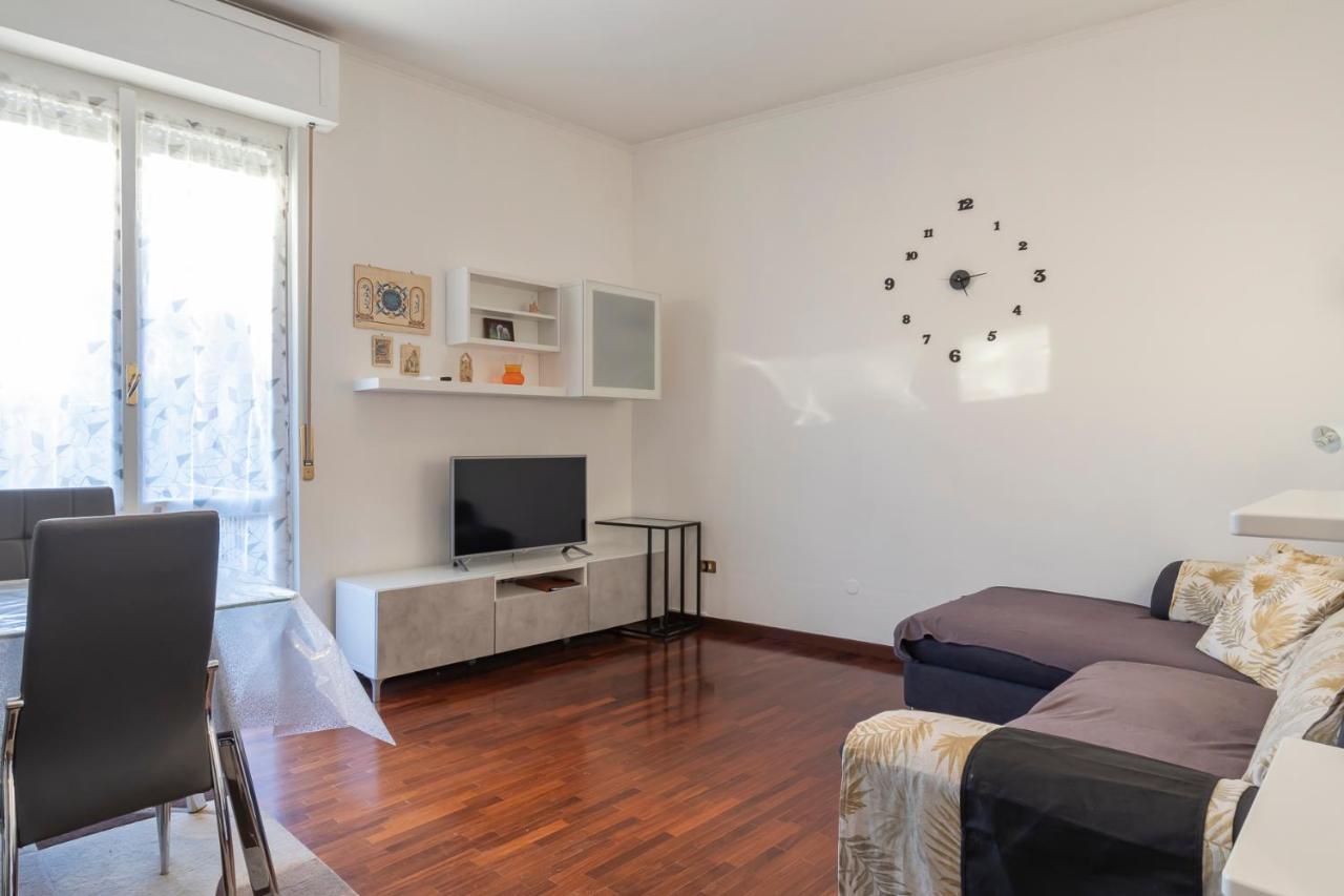 Casa Samy - Sesto Sg A Due Passi Da Sesto Rondo - Battisti Apartment Sesto San Giovanni Ngoại thất bức ảnh